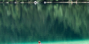 Beitragsbild des Blogbeitrags SUP – der Stand Up Paddling Guide