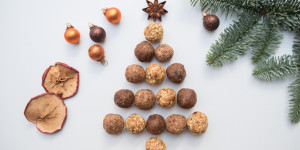Beitragsbild des Blogbeitrags Bratapfel Pralinen
