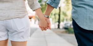 Beitragsbild des Blogbeitrags 33 Anzeichen für emotionalen Missbrauch in einer Beziehung
