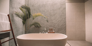 Beitragsbild des Blogbeitrags Wie oft sollte man seine Badewanne reinigen? 