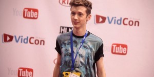 Beitragsbild des Blogbeitrags Fans hoffen auf Kollab zwischen Troye Sivan und (G)I-DLE’s Minnie 