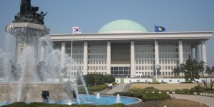 Beitragsbild des Blogbeitrags Parlamentswahlen in Korea 2020: Was ihr dazu wissen müsst 
