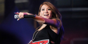Beitragsbild des Blogbeitrags CL hat sich zu einem möglichen Re-Union von 2NE1 geäußert
