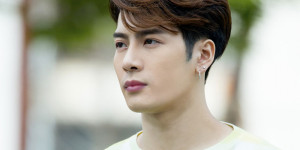 Beitragsbild des Blogbeitrags Gerüchteküche: Veröffentlicht Rain bald mit Jackson Wang einen Song?