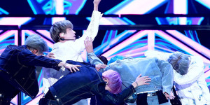 Beitragsbild des Blogbeitrags Gerüchteküche: Sind BTS bald wieder bei SNL zu Gast?