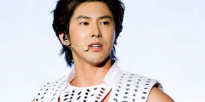Beitragsbild des Blogbeitrags TVXQs Yunho hat Social Distancing verletzt – SM Ent. gib Statement 