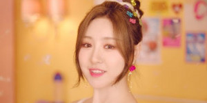 Beitragsbild des Blogbeitrags Teaser: LUNARSOLAR “SOLAR : rise” Concept Film – Taeryeong