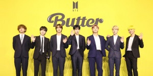 Beitragsbild des Blogbeitrags Shortnews: Magic 7! Schon die 7. Woche in Folge bleiben BTS mit “Butter” auf Platz 1 der Billboard #Hot100 – wir gratulieren ganz herzlich!