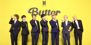 Beitragsbild des Blogbeitrags Shortnews: BTS werden bei den American Music Awards am 21. November zusammen mit Megan Thee Stallion ihren „Butter“ Remix performen! 