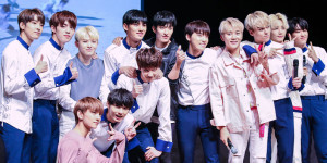 Beitragsbild des Blogbeitrags SEVENTEEN werden angeblich im 2. Halbjahr 2022 eine Worldtour haben