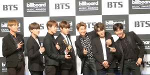 Beitragsbild des Blogbeitrags BTS‘ Song „Dynamite“ ist der 2021 meistgestreamte Song bei Apple Music