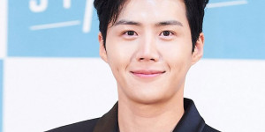 Beitragsbild des Blogbeitrags Kim Seonho wird der 2021 AAA Zeremonie nicht beiwohnen – das ist der Grund