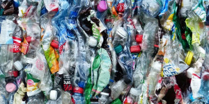 Beitragsbild des Blogbeitrags Hyundai wird sauberen Wasserstoff aus Plastikmüll herstellen