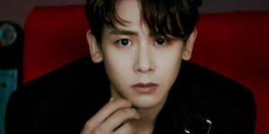 Beitragsbild des Blogbeitrags Shortnews: 2PMs Nichkhun wurde bei 2021 IFEND Fashion Choice zum „Asian Idol of the Year“ gekürt 