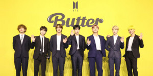 Beitragsbild des Blogbeitrags Shortnews: „Butter“ ist auf der IFPI Liste auf Platz 4 der erfolgreichsten Singles 2021 