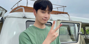 Beitragsbild des Blogbeitrags Shortnews: 2PMs Chansung steht nun bei L‘ July Entertainment unter Vertrag
