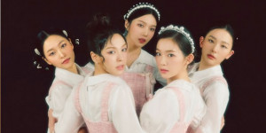 Beitragsbild des Blogbeitrags SM Entertainment erntet Kritik für verspätete Veröffentlichung vom Red Velvet MV 
