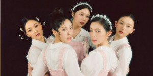 Beitragsbild des Blogbeitrags SM Entertainment erntet Kritik für verspätete Veröffentlichung vom Red Velvet MV