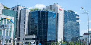 Beitragsbild des Blogbeitrags JYP Entertainment und Dunamu kündigen ihre Partnerschaft 