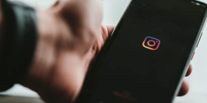 Beitragsbild des Blogbeitrags So kannst du dein Instagram Profil richtig gestalten