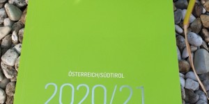 Beitragsbild des Blogbeitrags Falstaff Weinguide 2020/21