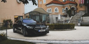 Beitragsbild des Blogbeitrags BMW 840i Gran Coupé: Vernünftige Unvernunft