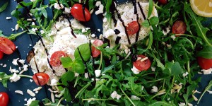 Beitragsbild des Blogbeitrags Rezept: Gesundes Brunch – Eiweißbrot mit Avocadocreme und pochiertem Ei