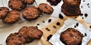 Beitragsbild des Blogbeitrags Rezept: Gesunde Frühstückskekse mit Cranberries und Sonnenblumenkernen