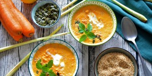 Beitragsbild des Blogbeitrags Rezept: Karotten-Kokosnuss Gazpacho mit Zitronengras