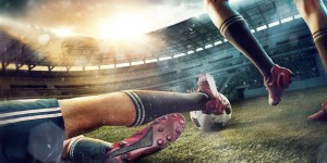 Beitragsbild des Blogbeitrags Trainingspläne: Sprint- und Agilitätsworkout für Top-Leistungen beim Fussball