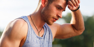 Beitragsbild des Blogbeitrags Fitness: Warum längere Regenerationszeiten bei Intervalltraining sinnvoll sind