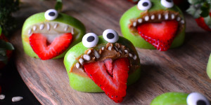 Beitragsbild des Blogbeitrags Rezept: Witzige Apfelsnacks