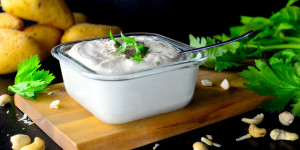 Beitragsbild des Blogbeitrags Rezept: Vegane Sour Cream