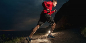 Beitragsbild des Blogbeitrags Fitness: Laufen bei Nacht – Geheimtipp oder Schnapsidee?