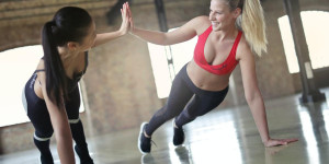 Beitragsbild des Blogbeitrags Bodybuilding: Keine Lust auf Liegestütze? Dann probiert diese 6 Alternativen!
