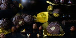 Beitragsbild des Blogbeitrags Rezept: Gesunde Ferrero Rocher 