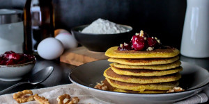 Beitragsbild des Blogbeitrags Rezept: Glutenfreie Polenta-Pancakes 