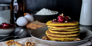 Beitragsbild des Blogbeitrags Rezept: Glutenfreie Polenta-Pancakes