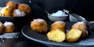 Beitragsbild des Blogbeitrags Rezept: Proteinreiche Maniok-Quarkbällchen