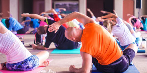 Beitragsbild des Blogbeitrags Fitness: Warum man im Alter an Flexibilität verliert und was man dagegen tun