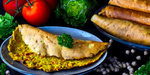 Beitragsbild des Blogbeitrags Rezept: Indische Kichererbsen-Pfannkuchen (Besan Chilla)