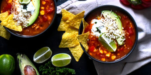 Beitragsbild des Blogbeitrags Rezept: Gesunde Taco-Suppe