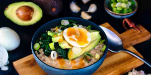 Beitragsbild des Blogbeitrags Rezept: Herzhaftes Porridge