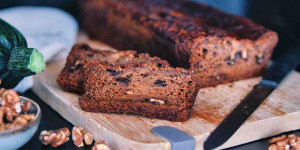 Beitragsbild des Blogbeitrags Rezept: Gesundes Zucchinibrot