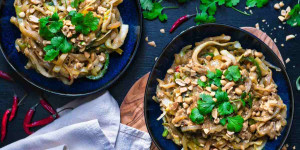 Beitragsbild des Blogbeitrags Rezept: Gesundes Pad Thai