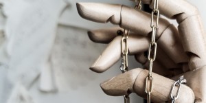 Beitragsbild des Blogbeitrags SHINY TIMES AHEAD WITH BRUNA