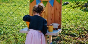 Beitragsbild des Blogbeitrags DIY Matschküche