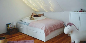 Beitragsbild des Blogbeitrags Unser rosa Einhorn-Feenzimmer