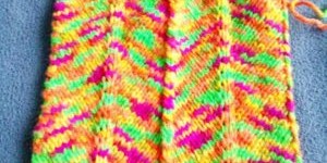 Beitragsbild des Blogbeitrags Zig-Zag Muster gelernt beim Handarbeit treffen