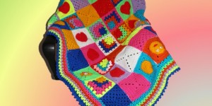 Beitragsbild des Blogbeitrags CAL bunte Baby decke
